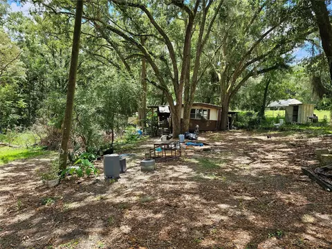 16736 SE 165th Ave, Weirsdale, FL 32195