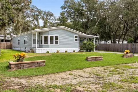 8701 Silver Trl, Leesburg, FL 34788
