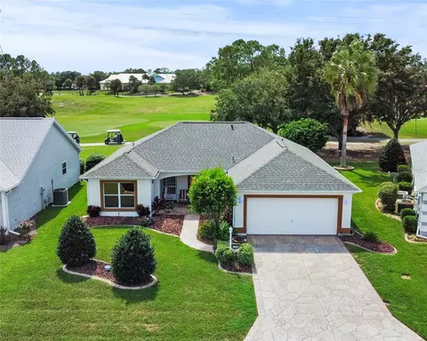 2206 Margarita Dr, Lady Lake, FL 32159