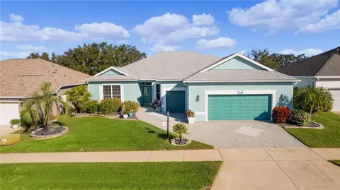 25304 Forest Oak Ct, Leesburg, FL 34748