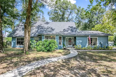 25911 Aberdovey Ave, Sorrento, FL 32776