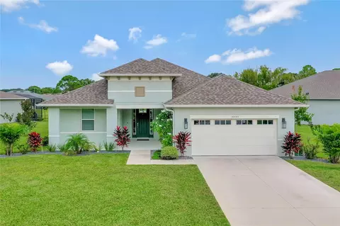 10045 Spring Lake Dr, Clermont, FL 34711