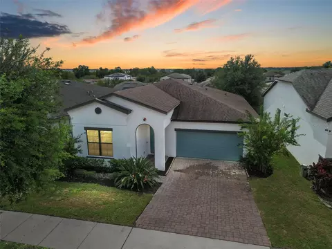 9191 Chandler Dr, Groveland, FL 34736
