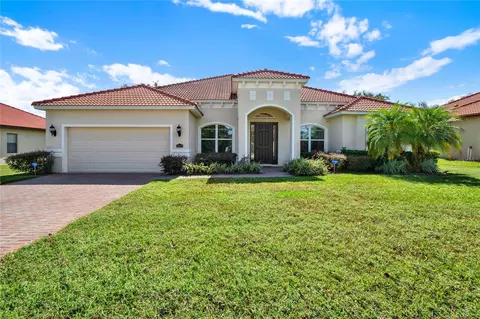 10142 Yonaomi Cir, Clermont, FL 34711