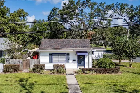 147 E 9th Ave, Mount Dora, FL 32757