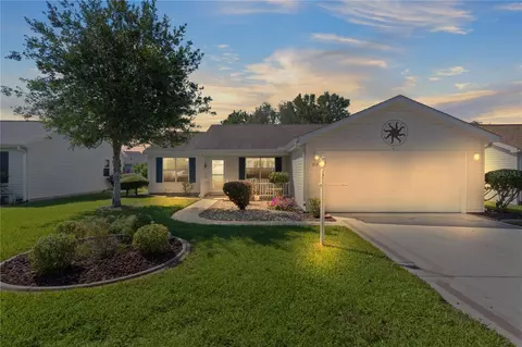 512 Valencia Pl, The Villages, FL 32159