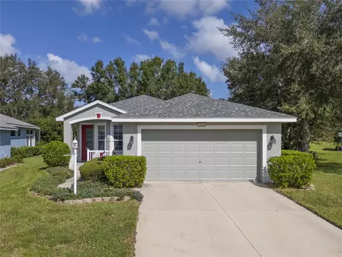 5504 Aurora Dr, Leesburg, FL 34748