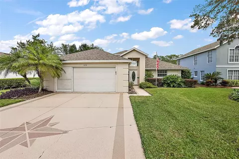 628 Juniper Way, Tavares, FL 32778