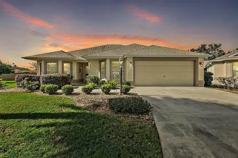 2081 Fawnridge Ct, The Villages, FL 32162