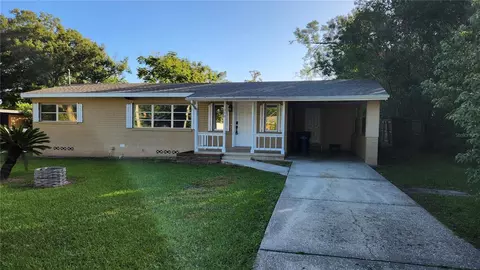 513 S Brooks Ave, Deland, FL 32720