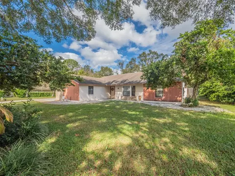 18419 Cayman St, Eustis, FL 32736
