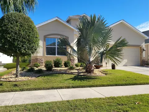 8724 Bridgeport Bay Cir, Mount Dora, FL 32757