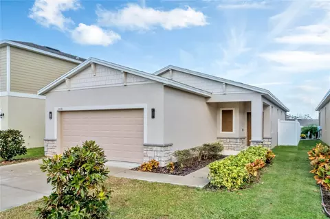 2578 Shamrock St, Tavares, FL 32778