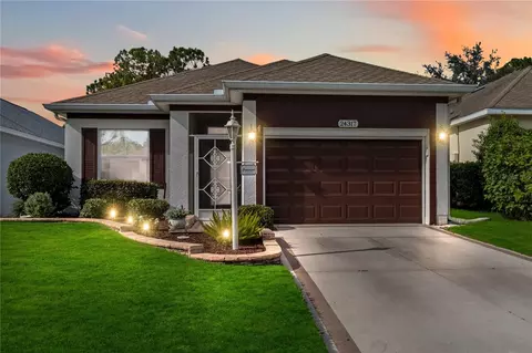 24317 Amberleaf Ct, Leesburg, FL 34748