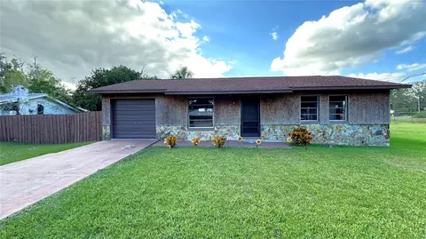 10910 SE 52nd Ct, Belleview, FL 34420