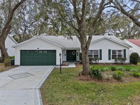 25813 Glen Eagle Dr, Leesburg, FL 34748