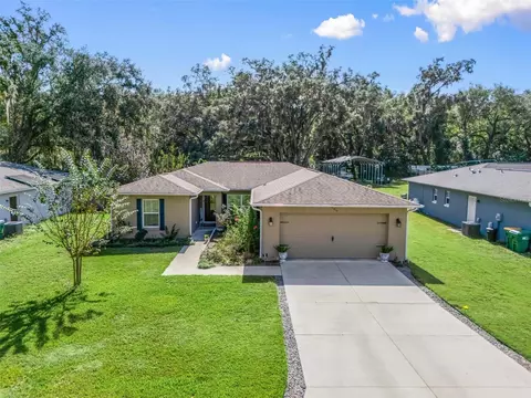 966 Barwick St, Wildwood, FL 34785