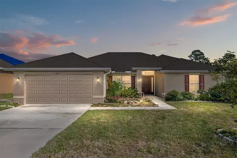 807 Edith Dr, Fruitland Park, FL 34731