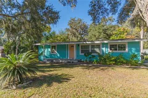 2602 Cr 422, Lake Panasoffkee, FL 33538