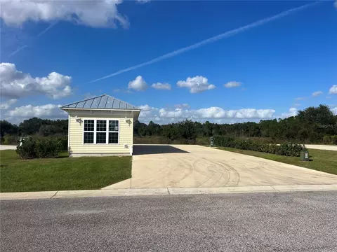 4957 SE 92nd Blvd, Webster, FL 33597