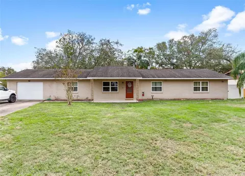 4516 Eagles Nest Rd, Fruitland Park, FL 34731