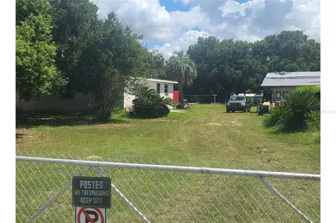 36534 Chain Of Lakes Rd, Grand Island, FL 32735