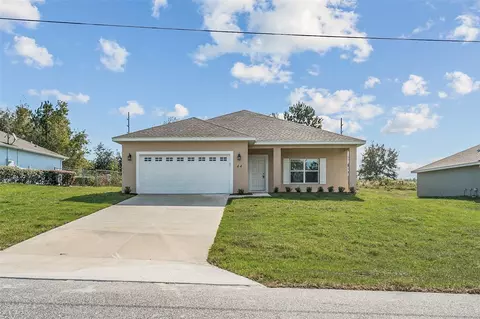 44 W Lynnhaven Pl, Citrus Springs, FL 34434