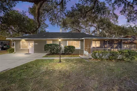 2905 Pinetree Rd, Eustis, FL 32726