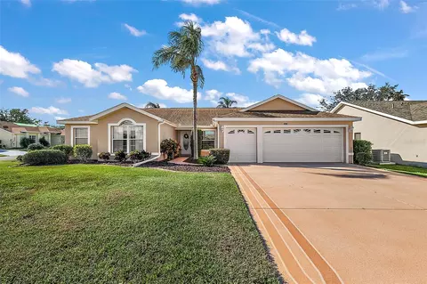 4639 Summerbridge Cir, Leesburg, FL 34748