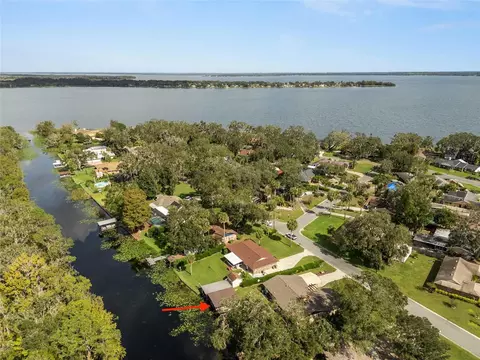 1407 Beverly Point Rd, Leesburg, FL 34748