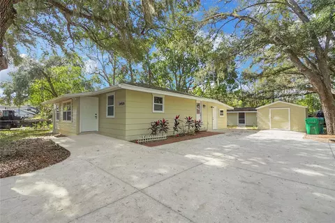 34929 Cutoff Rd, Fruitland Park, FL 34731