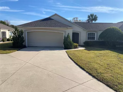 1964 Banning Beach Rd, Tavares, FL 32778