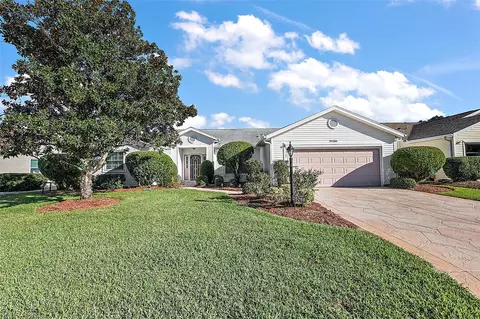 25266 Lost Oak Cir, Leesburg, FL 34748