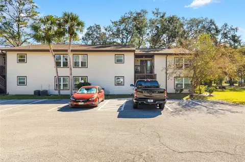 13103 Sandalwood Dr #13103, Wildwood, FL 34785