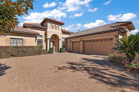 9813 Santa Clara Ct, Howey In The Hills, FL 34737