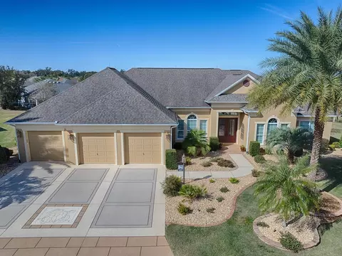 4033 King Pl, The Villages, FL 32163
