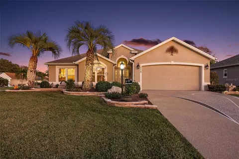 1427 Fortaleza Dr, The Villages, FL 32162