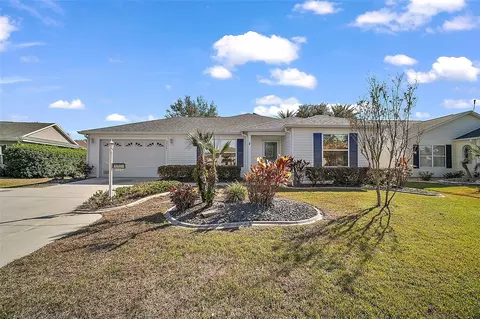 2514 Raintree Dr, The Villages, FL 32162