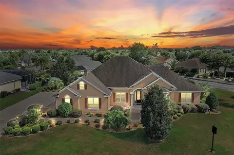 2126 Lake Ridge Dr, The Villages, FL 32162