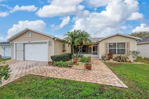 17648 SE 93rd Butler Ct, The Villages, FL 32162