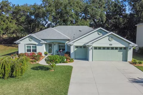 9811 Pepper Tree Pl, Wildwood, FL 34785