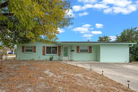 805 Ridgefield Ave, Ocoee, FL 34761