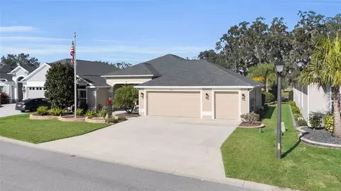 2717 Dunham Dr, The Villages, FL 32163