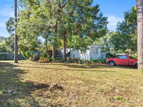 124 E Lewis Ave, Apopka, FL 32712