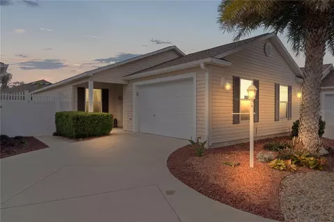 2232 Shanewood Ct, The Villages, FL 32162