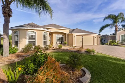 3135 Eastfield Path, The Villages, FL 32163