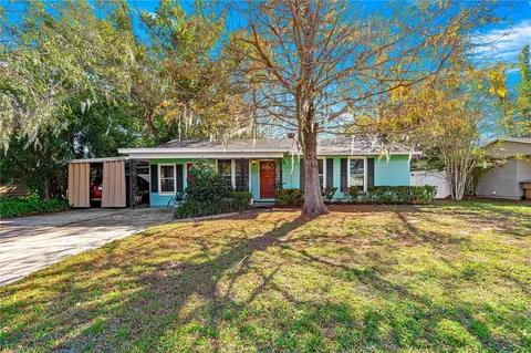 2770 Northland Rd, Mount Dora, FL 32757