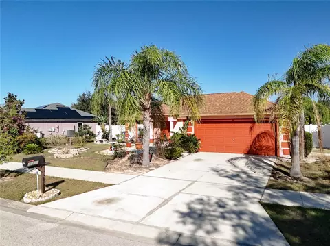 1118 Stratton Ave, Groveland, FL 34736