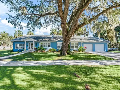 1200 S 7th St, Leesburg, FL 34748