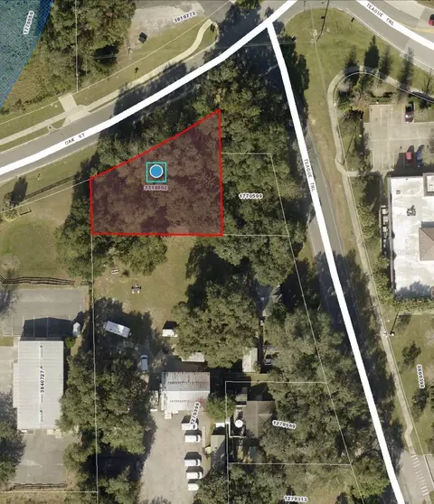 Oak Street, Lady Lake, FL 32159